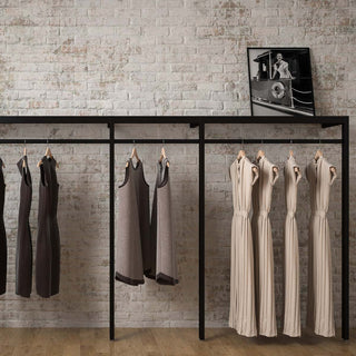 clothingrailsystem-shelvingsystem-shopfitting-mandaidesign