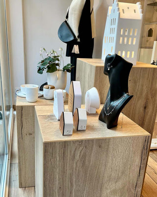cubes-cubetable-displaytable-mandaidesign-wohnreich