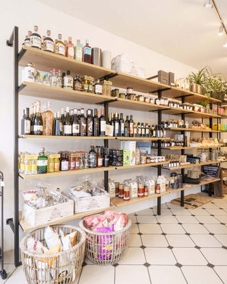 fine-foods-retail-shelf-atmosfaer-mandai-design