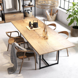 retail-display-tables-sales-table-shop-table-presentation-table-shopfitting-mandaidesign