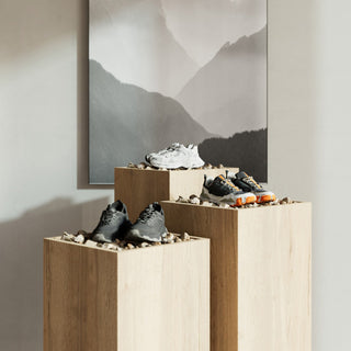retail-shoe-displays-commercial-shoe-rack