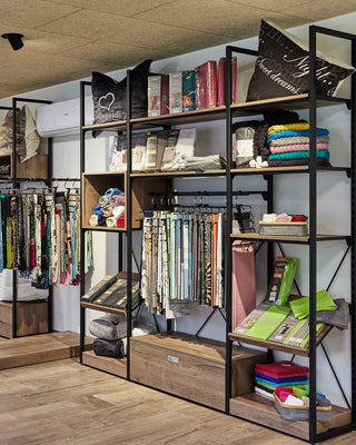 shopfitting-shelving-system-retail-display-holiday-heimtex-4