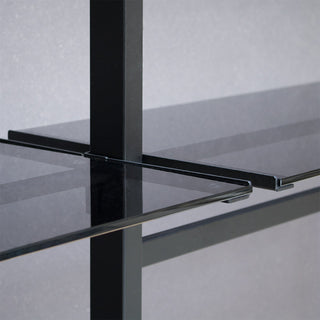 retail-shelving-system-shopfitting-glass-shelf