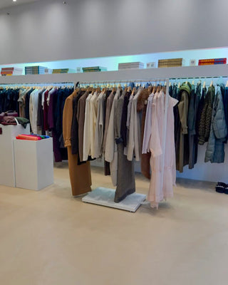clothing-rack-rail-jade-havana-boutique-mandai-design-2