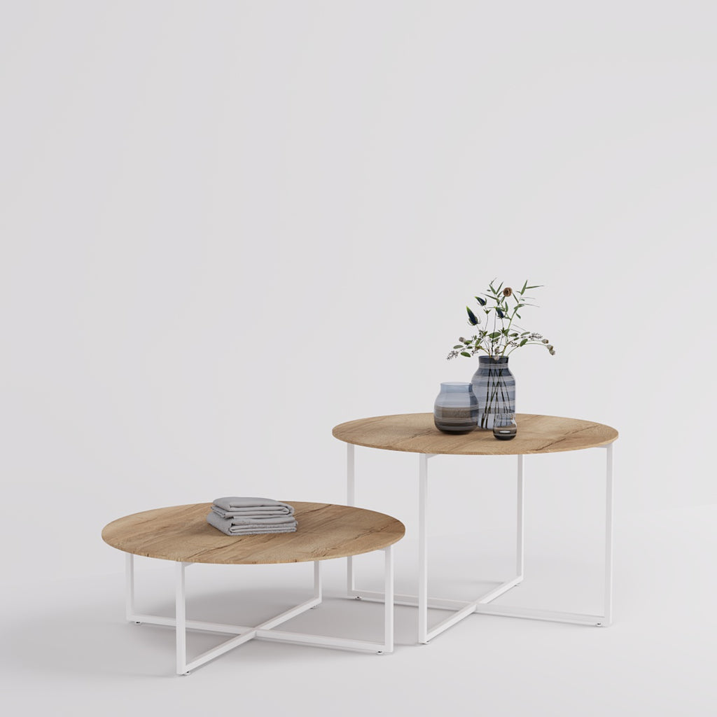 Round Display Table Como | white base | Mandai Design