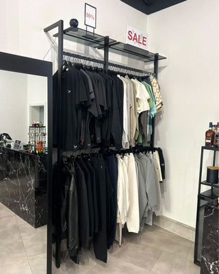 menswear-retail-display-distorted-people_4