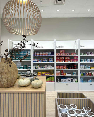 pharmacy-interior-retail-design-mandai-design-1