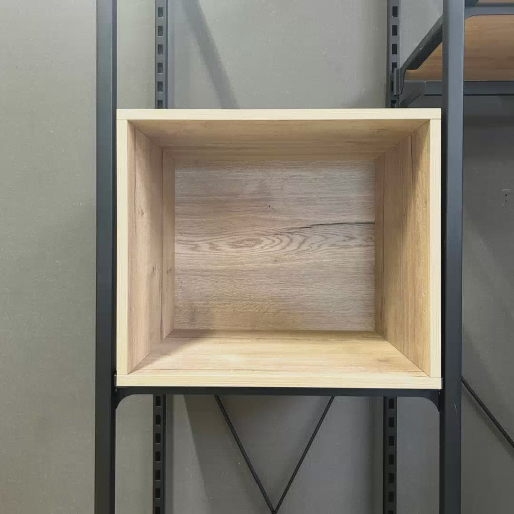 display-box-addison-shelving-mandai-design
