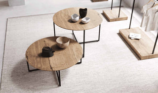 retail-display-tables-sales-table-shop-table-presentation-table-shopfitting-mandaidesign