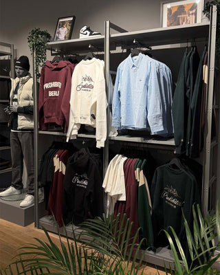 store-fixtures-menswear-mandaidesign