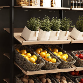 retail-shelving-ceres-finefoods-black-style1
